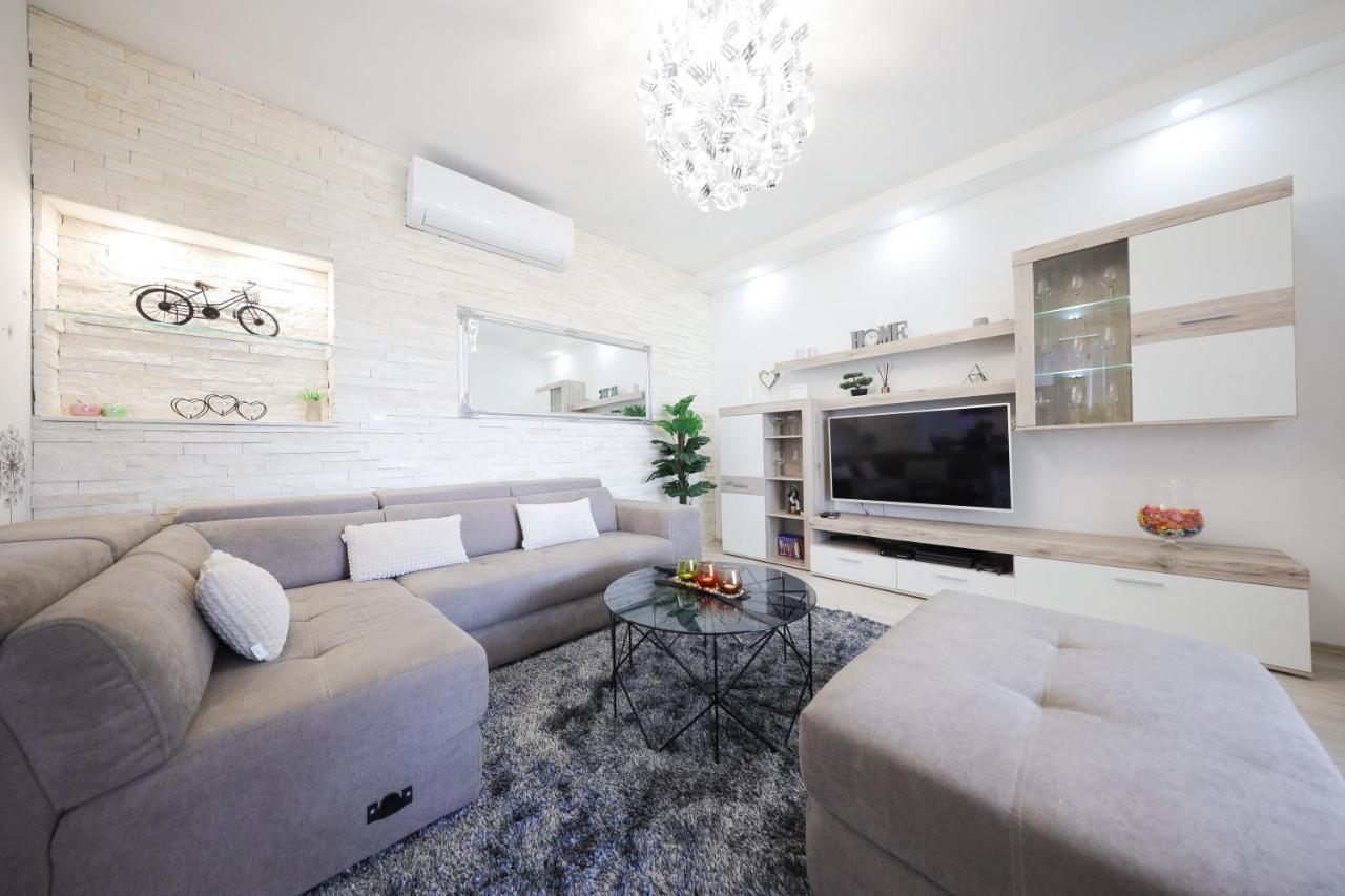 Deluxe Look Lejlighed Zadar Eksteriør billede